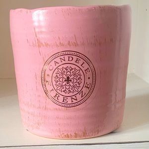 NWT GORGEOUS JUMBO CERAMIC FIRENZ INDOOR FLORAL SCENTED CANDLE PINK/WHITE  21oz